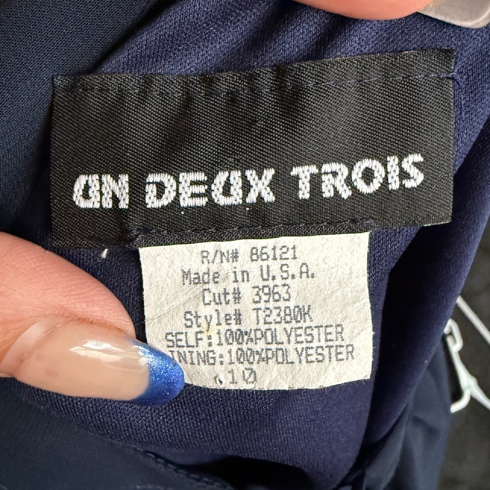 Un Deux Trois Navy Blouse Tie Neck Long Sleeve Sheer Top Size 10 - Picture 4 of 4